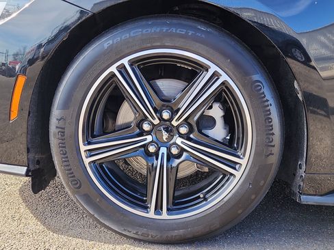 Used 2024 Ford Mustang Premium image 9