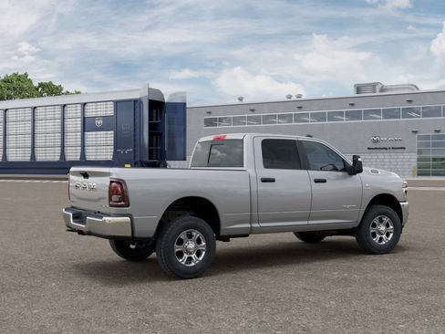 New 2026 RAM 2500 Big Horn AWD/4WD image 2