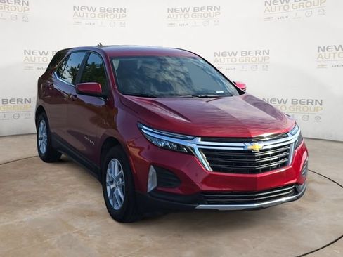 Used 2024 Chevrolet Equinox LT FWD image 7