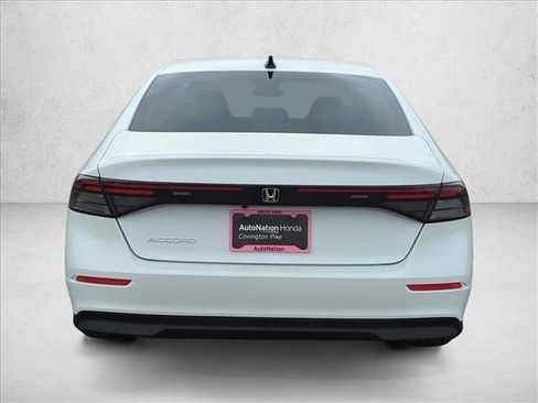 Used 2025 Honda Accord SE image 8