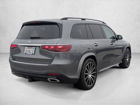 Used 2025 Mercedes-Benz GLS 450 4MATIC image 5