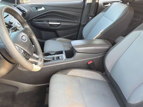 Used 2017 Ford Escape SE FWD image 13