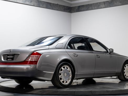 Used 2004 Maybach 57 image 13