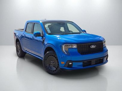 New 2025 Ford Maverick Lobo
