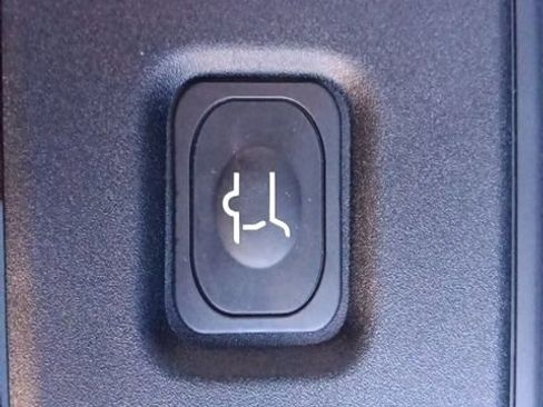 New 2025 Ford Expedition King Ranch image 38