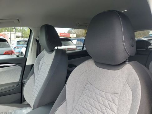 New 2026 Volkswagen Tiguan S FWD image 16