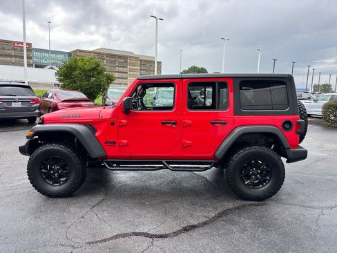 Used 2020 Jeep Wrangler Unlimited Sport AWD/4WD image 4