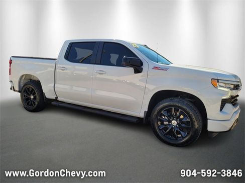 Used 2023 Chevrolet Silverado 1500 RST w/ Z71 Off-Road Package image 8