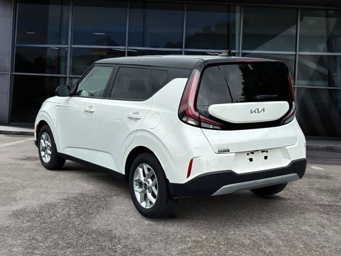 Certified 2025 Kia Soul S FWD image 7