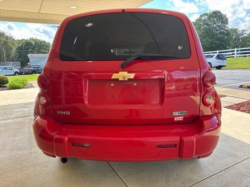 Used 2010 Chevrolet HHR LT FWD image 5