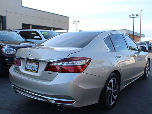 Used 2016 Honda Accord EX-L image 7