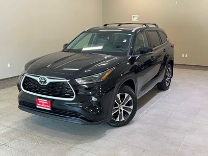 Certified 2022 Toyota Highlander XLE