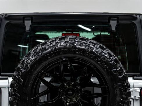 Used 2026 Jeep Wrangler Unlimited Sport AWD/4WD image 8