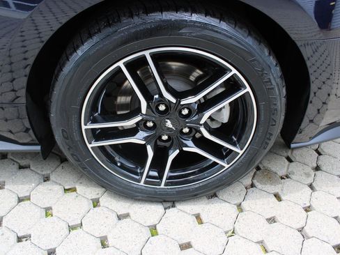 Used 2021 Ford Mustang Premium image 12