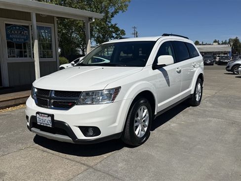 Used 2016 Dodge Journey SXT w/ Premium Group FWD image 2