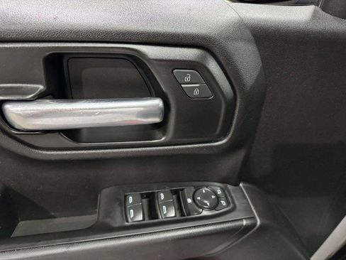 Used 2020 Chevrolet Silverado 1500 Custom Trail Boss w/ Custom Convenience Package image 16