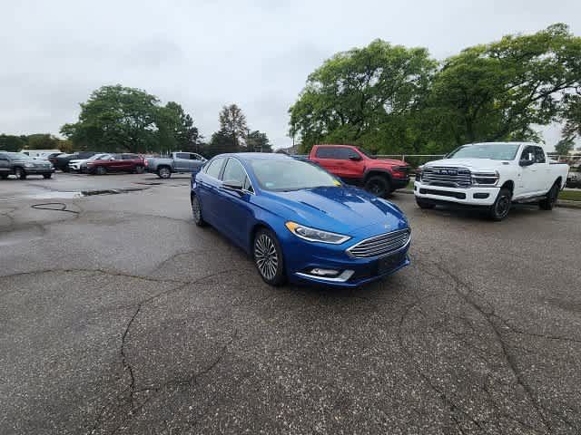 Used 2017 Ford Fusion SE w/ Fusion SE Technology Package AWD/4WD image 6