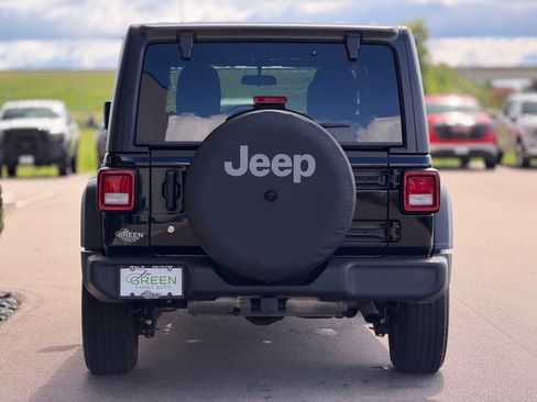Used 2020 Jeep Wrangler Unlimited Sport S AWD/4WD image 8