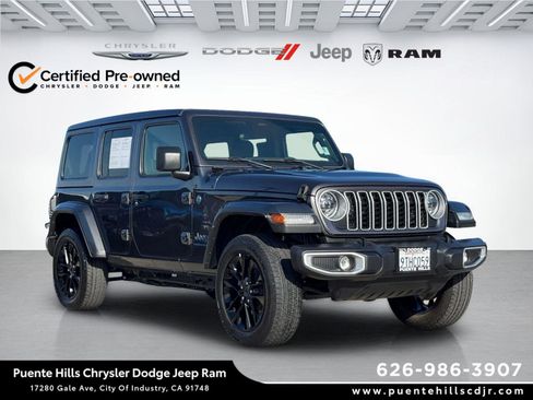 Certified 2025 Jeep Wrangler Sahara w/ Safety Group AWD/4WD image 1