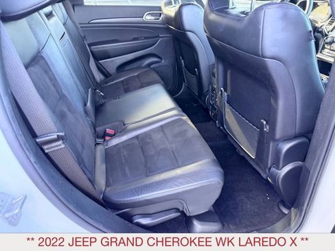 Certified 2022 Jeep Grand Cherokee Laredo X image 11