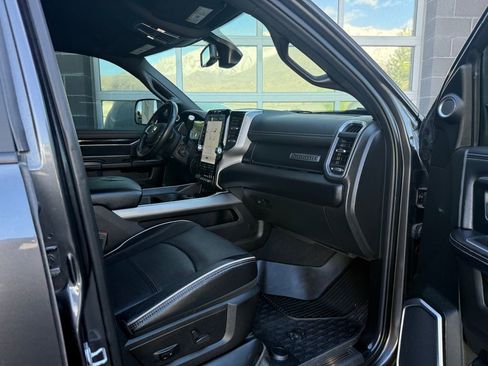 Used 2022 RAM 2500 Laramie AWD/4WD image 19