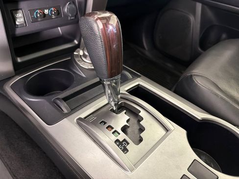 Used 2019 Toyota 4Runner Limited image 32