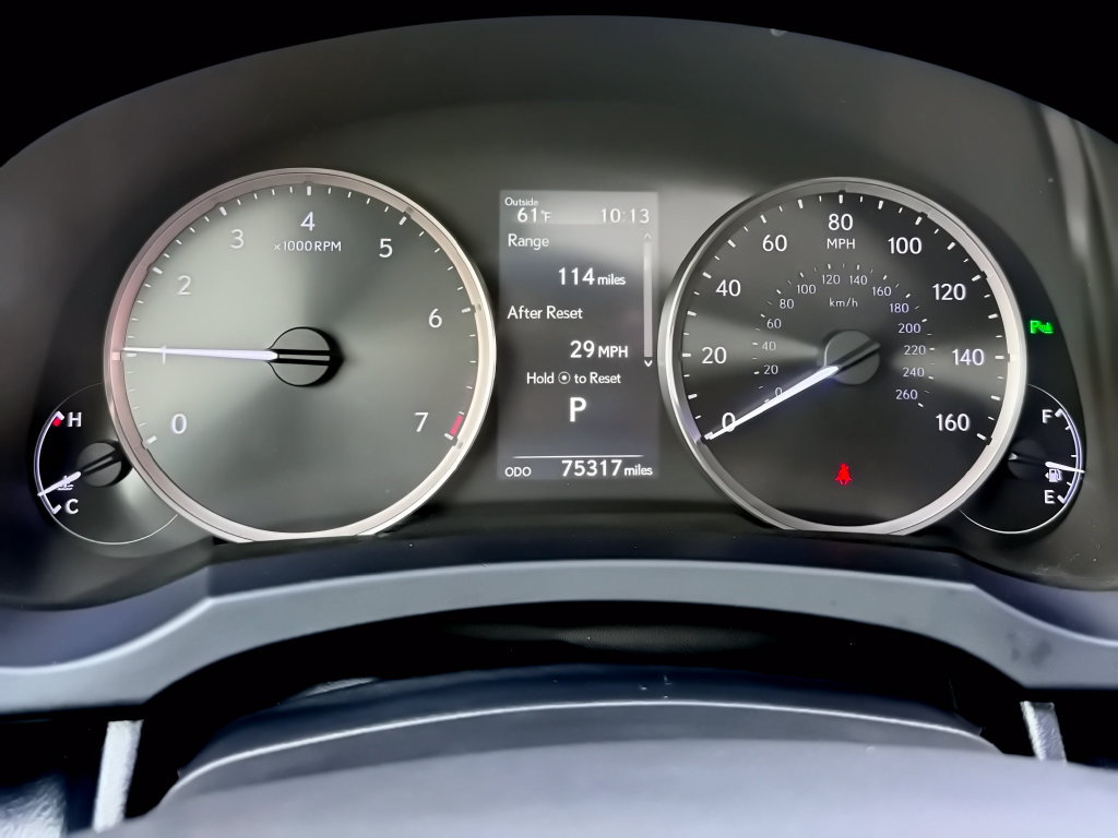 Used 2019 Lexus IS 300 AWD image 24