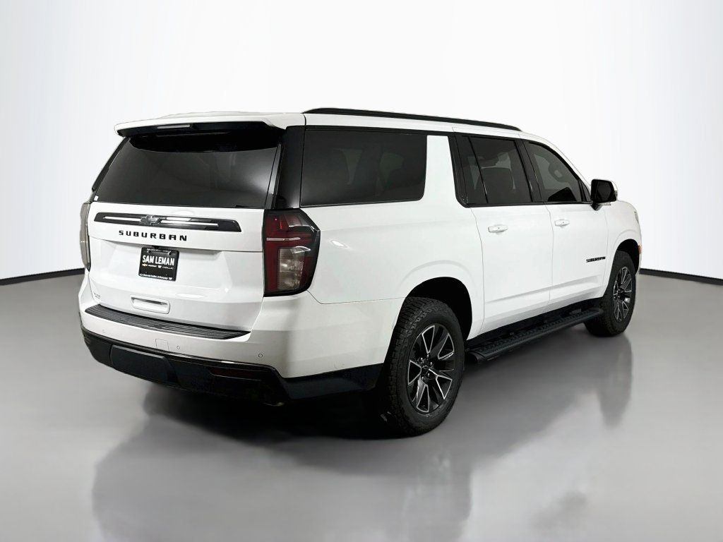 Used 2021 Chevrolet Suburban Z71 w/ Z71 Off-Road Package AWD/4WD image 7