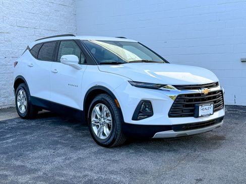 Used 2019 Chevrolet Blazer LT w/ Sound & Technology Package AWD/4WD image 1
