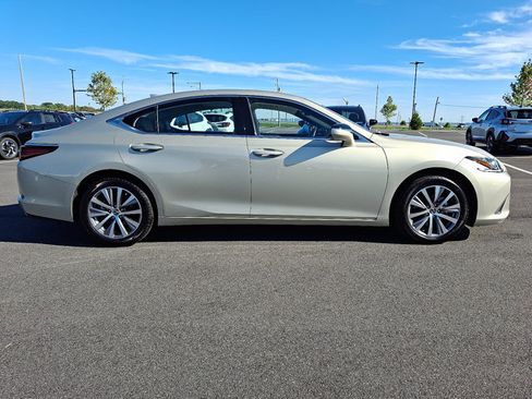 Used 2021 Lexus ES 350 w/ Accessory Package 2 FWD image 8