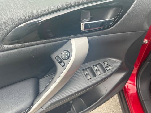 Used 2024 Mitsubishi Eclipse Cross SE AWD/4WD image 12