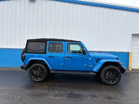 Used 2024 Jeep Wrangler Unlimited Sahara w/ Technology Group image 1