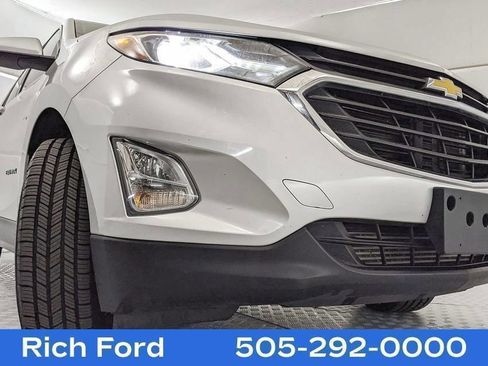 Used 2020 Chevrolet Equinox LT FWD image 22