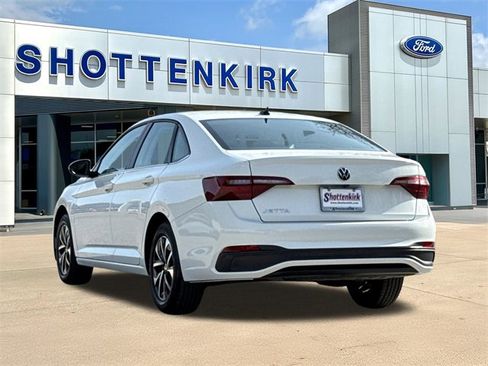 Used 2024 Volkswagen Jetta S image 6