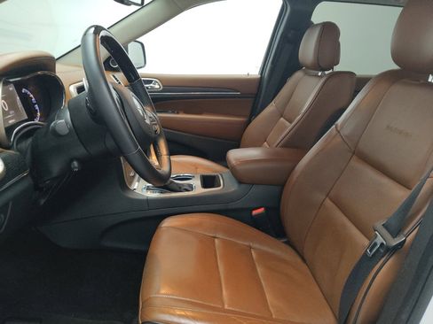 Used 2016 Jeep Grand Cherokee Summit image 17