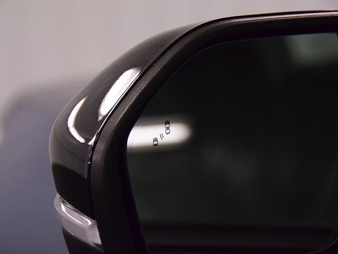 Used 2020 Ford Explorer ST image 13