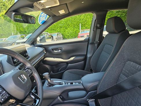 Used 2024 Honda HR-V Sport image 23