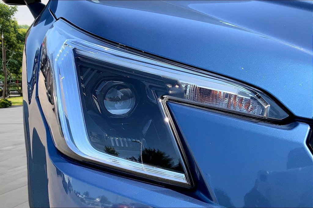 Used 2024 Subaru Forester Premium AWD/4WD image 32