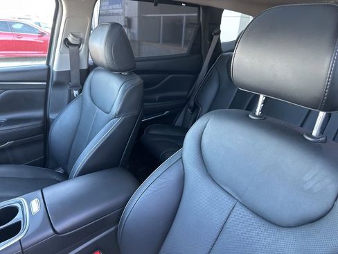 Used 2023 Hyundai Santa Fe Limited image 3