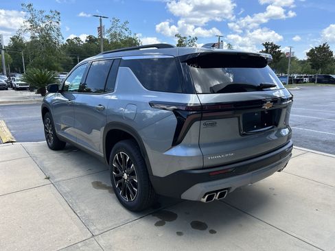 New 2026 Chevrolet Traverse LT w/ Sun and Wheel Package image 6