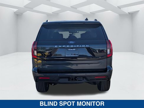 New 2026 Ford Expedition Active RWD image 7