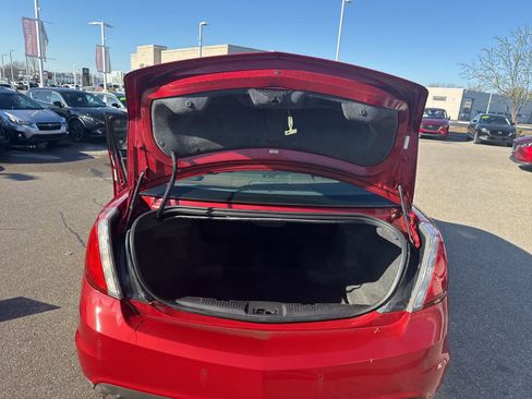 Used 2009 Lincoln MKS AWD image 23