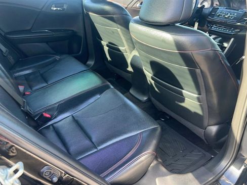 Used 2017 Honda Accord Sport Special Edition image 26