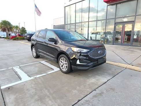 Used 2024 Ford Edge SEL AWD/4WD image 2