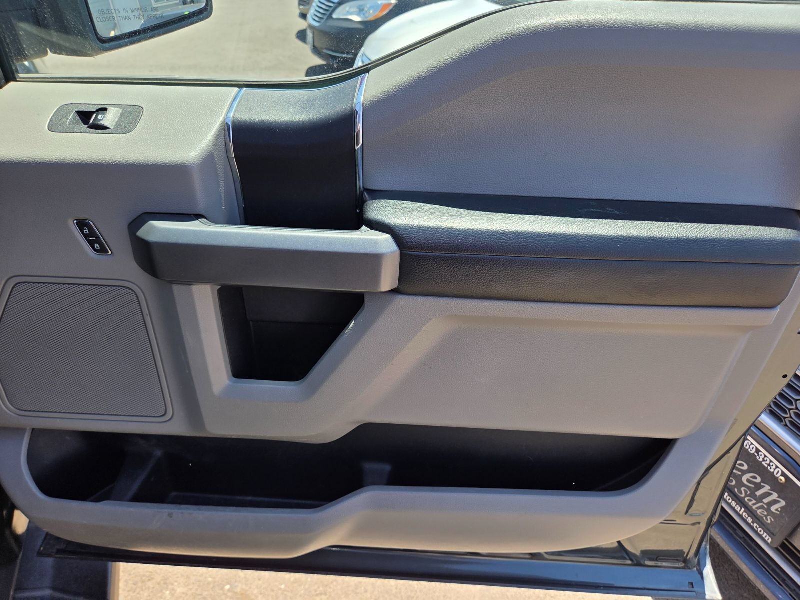Used 2015 Ford F150 XLT AWD/4WD image 13