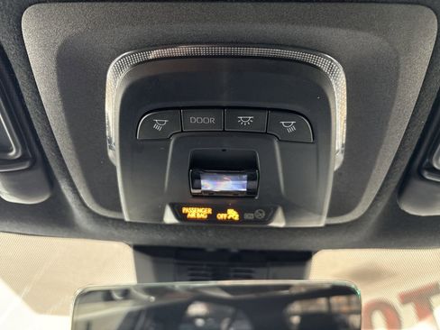 Certified 2024 Toyota Corolla SE image 16