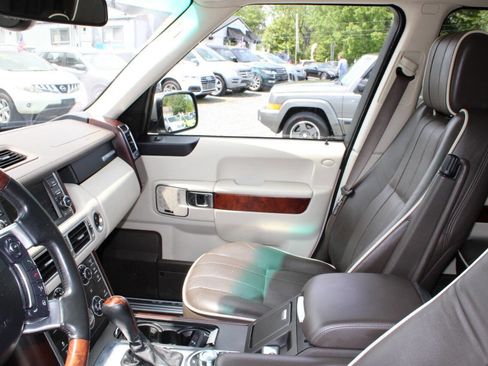 Used 2012 Land Rover Range Rover HSE LUX w/ Luxury Interior Pkg image 14