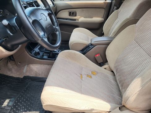 Used 1998 Toyota 4Runner SR5 AWD/4WD image 18