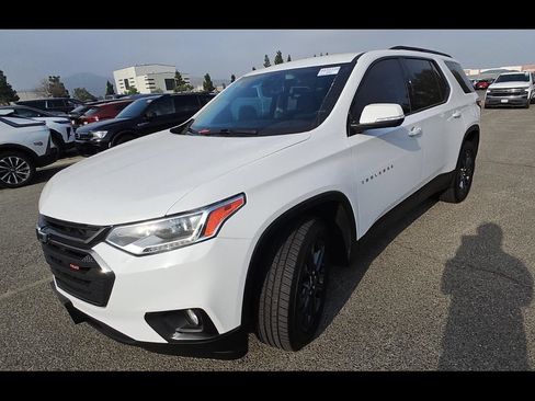 Used 2021 Chevrolet Traverse RS FWD image 6