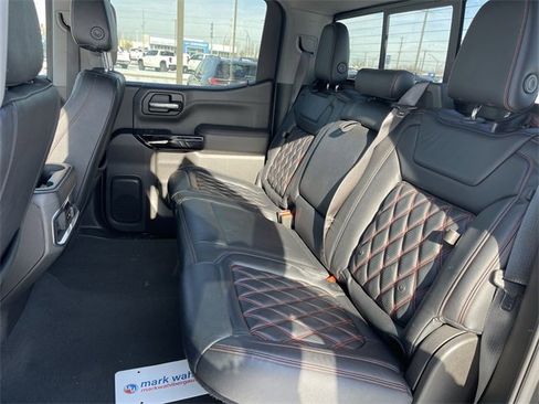 Used 2022 GMC Sierra 1500 SLT w/ SLT Premium Plus Package image 23